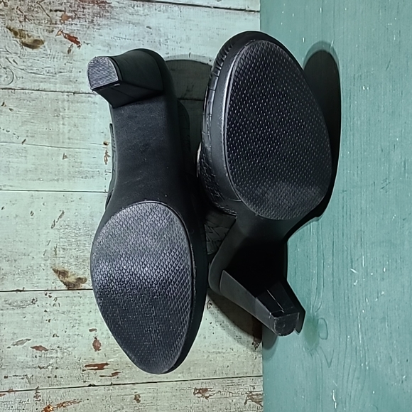 New York Transit clogs - Picture 8 of 9